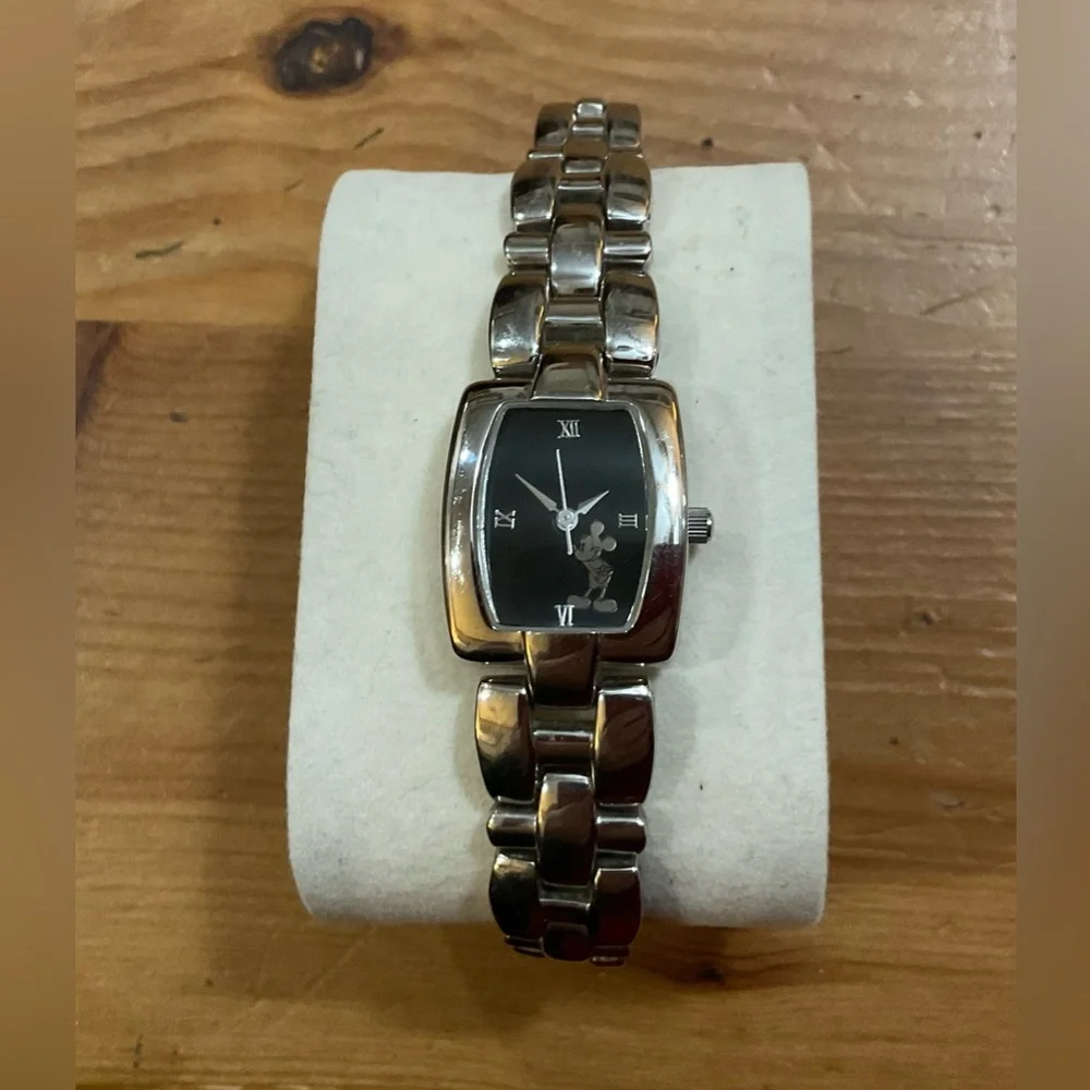 Disney: Mickey Mouse black dial ladies bracelet link silver quartz wrist watch.